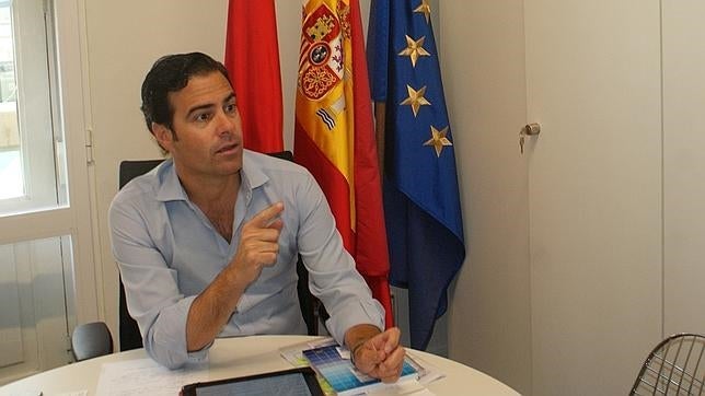 El PP de Navarra ofrece a UPN «una coalición duradera en el tiempo»