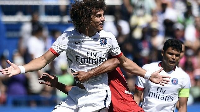 David Luiz, durante un encuentro frente al Lyon
