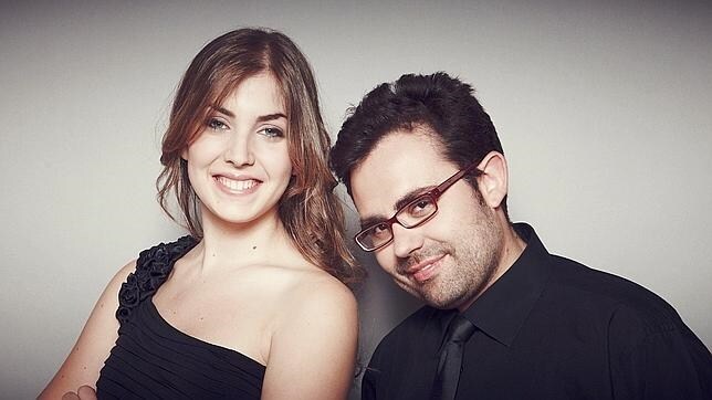 Iberian &amp; Klavier, dúo formado por los pianistas Laura Sierra y Manuel Tévar