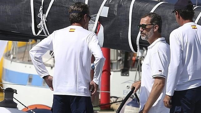 Don Felipe se estrena en la regata de la Copa del Rey