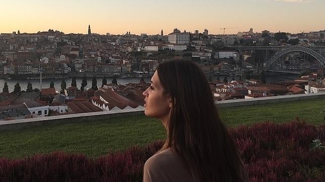 Sara Carbonero se rinde ante «la belleza decadente» de Oporto