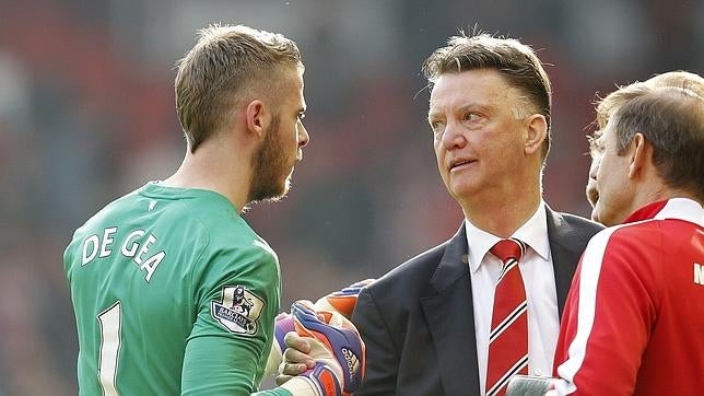 Van Gaal: «De Gea no va a jugar mañana contra el Tottenham»