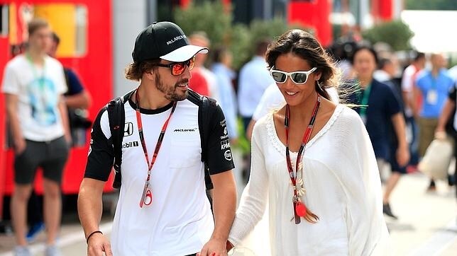 Fernando Alonso y Lara Álvarez en Hungría, Grand Prix 2015