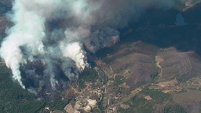 Estabilizado el incendio en Sierra de Gata que ha quemado 5.000 hectáreas