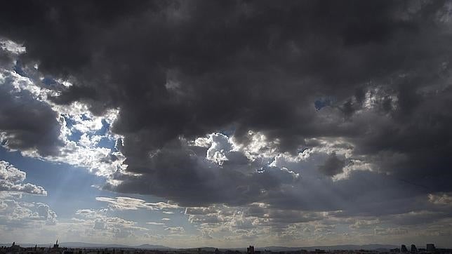 Las nubes cubrirán el cielo de la península durante los próximos días