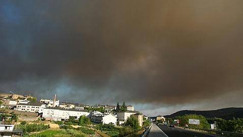 El incendio de Villafranca del Bierzo se declaró el pasado sábado