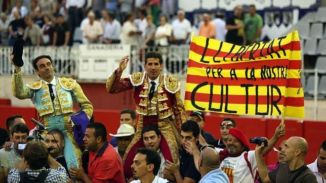 El traje de luces de la última tarde de Ponce en Barcelona alcanza los 32.000 euros