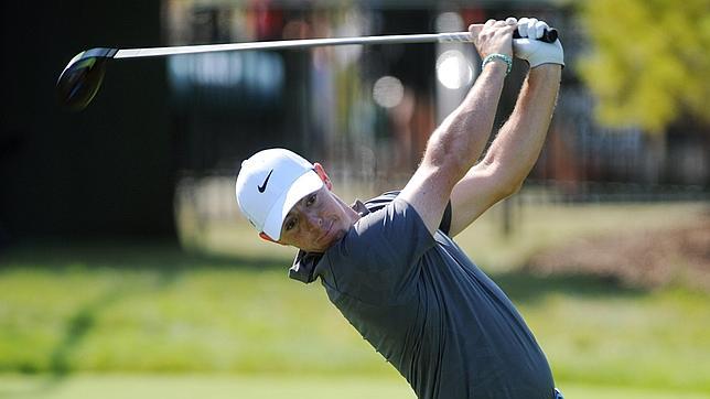 Rory McIloy llega a tiempo de defender su liderato mundial ante Jordan Spieth