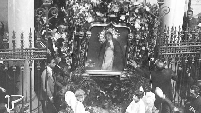 Procesión de la Virgen de la Paloma, el 15 de agosto de 1923