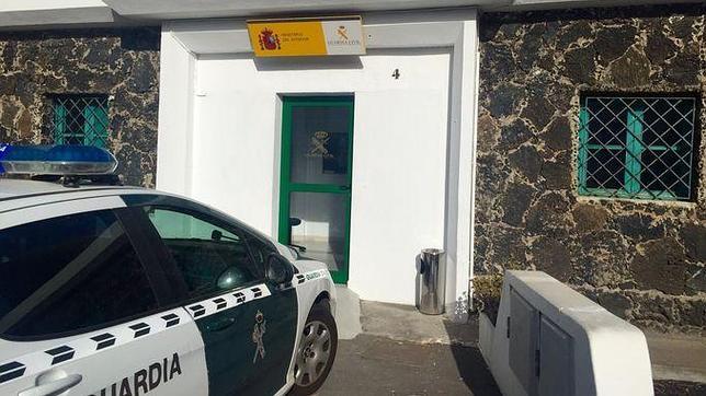 Un guardia civil cae inconsciente por falta de aire acondicionado en Lanzarote