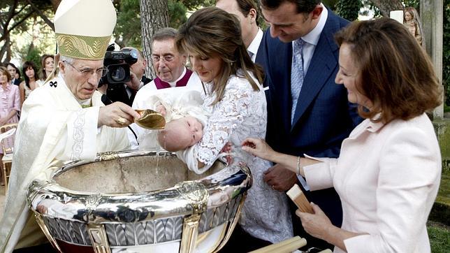 Caleruega reclama a la Casa Real la devolución de su pila bautismal