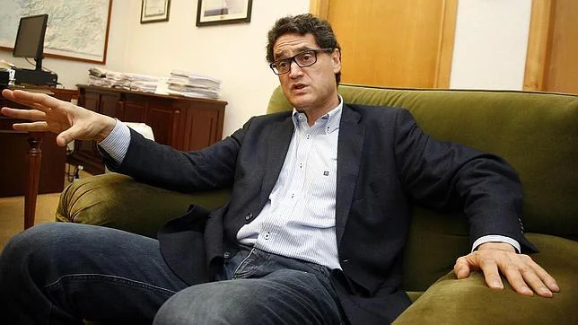 Tomás Fernández-Couto, secretario xeral do Medio Rural e Montes, durante la entrevista con ABC el pasado viernes en su despacho