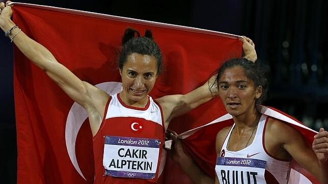 Cakir Alptekin y Bulut celebran el oro y la plata en los 1.500 m. de los Juegos de Londres
