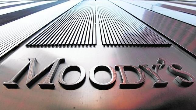 Moody's revisa al alza sus previsiones de crecimiento para España