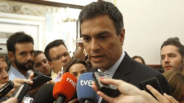 Sánchez acusa a Rajoy de «enmendarse» a sí mismo al plantear ahora la reforma constitucional