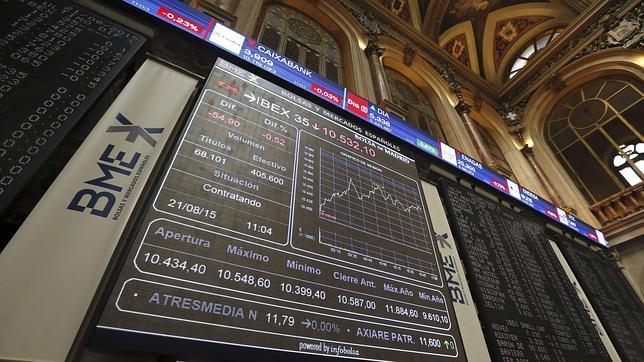 El Ibex pierde un 5,58 % en su segunda peor semana del año