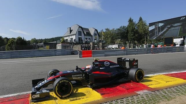 McLaren roza lo grotesco