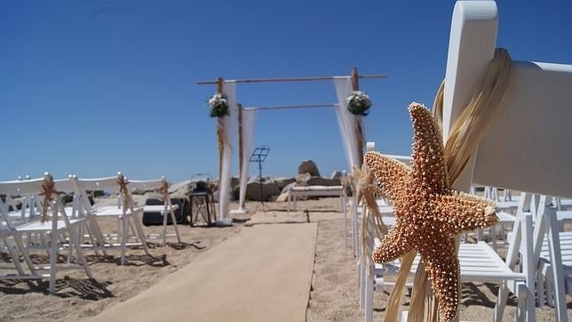 El «boom» de las bodas en la playa