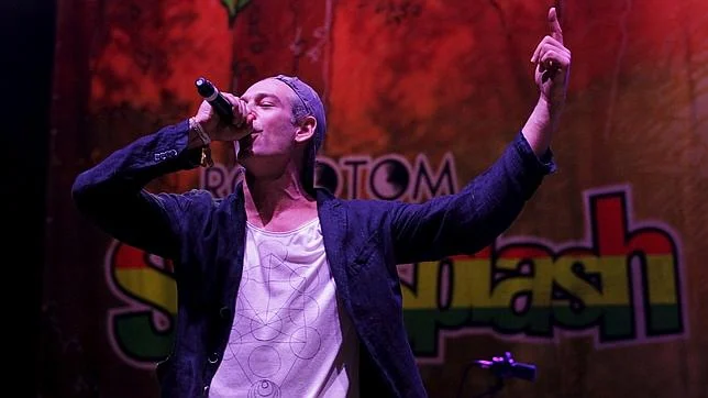 Matisyahu lanza un mensaje de paz «para todo el mundo» durante su actuación en el Rototom