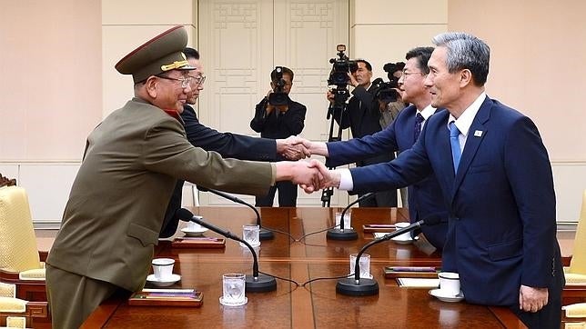 Corea del Norte despliega 50 submarinos militares en plena negociación con el Sur