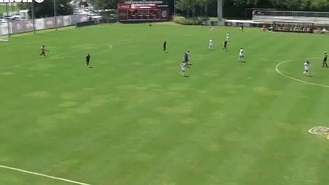 Antológico gol de una portera desde más de ochenta metros