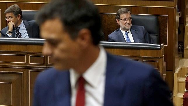 Sánchez denuncia que los Presupuestos «dejan fuera a la mayoría de los ciudadanos»