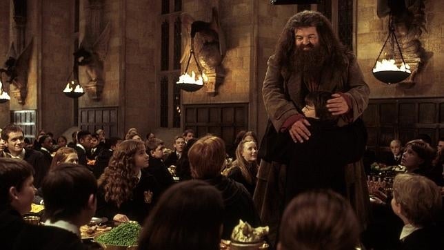 La triste teoría sobre Hagrid, el «gran» amigo de Harry Potter, y su Patronus