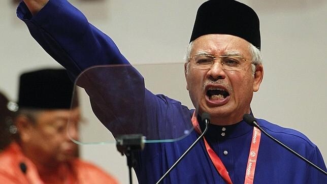 Imagen del primer ministro malayo Najib Razak durante un discurso