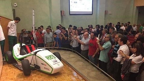 El ecoRZ el 15 de mayo de 2015 en su presentación ante más de 300 personas