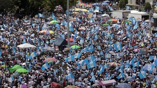 El Presidente de Guatemala se niega a dimitir ante las acusaciones de corrupción