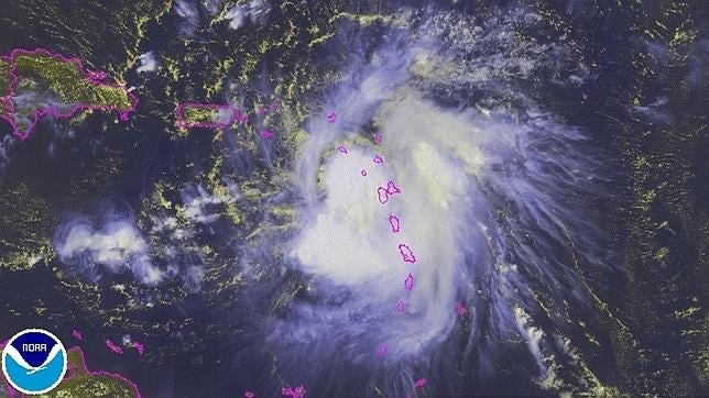 La tormenta «Erika» deja 14 muertos y graves daños en la isla Dominica