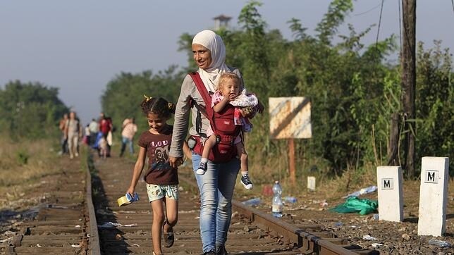 Emigrante sirios en las vías de Röszke