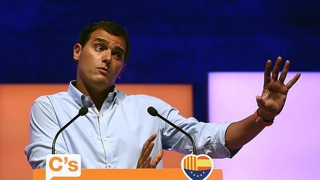 Albert Rivera: «Sólo quiero independizarme del PP y del PSOE»