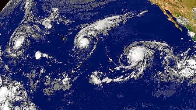 Las tres huracanes (Kilo, Ignacio y Jimena) formados en el Pacífico