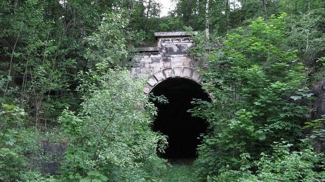 Cómo visitar los túneles del «tren del oro» nazi