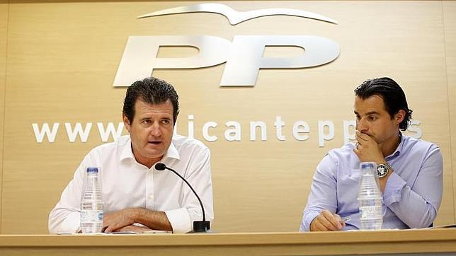 Pepe Císcar y Eduardo Dolón, durante la rueda de prensa ofrecida hoy