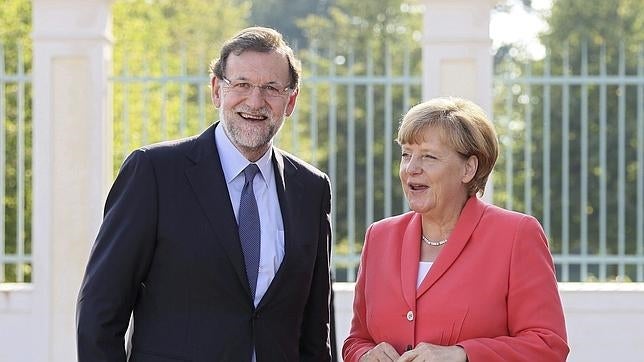 En directo: Merkel exige a Mas que respete la legalidad internacional