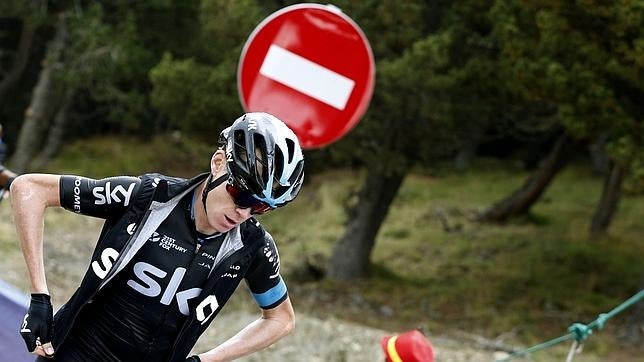 Froome ve «poco probable» tomar la salida en la etapa de hoy