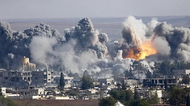 El enclave de Kobani sufriendo el hostigamiento de las bombas