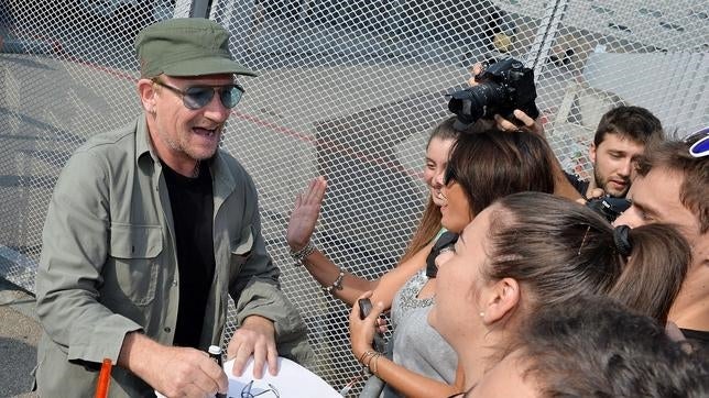 Bono gana 1.400 millones de dólares con Facebook