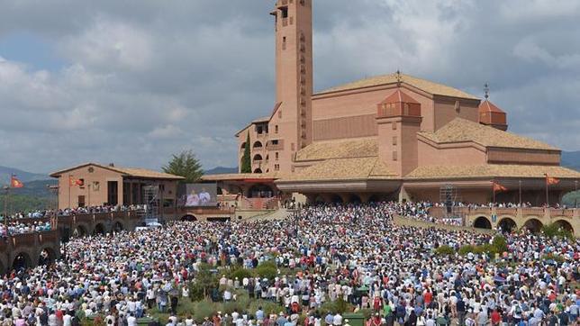 El Santuario de Torreciudad ha acogido la XXV Jornada Mariana de la Familia