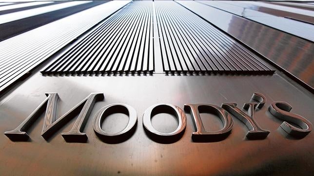 Moody's prevé que las ventas minoristas en España crezcan entre el 0,5% y el 1% en 2015 y 2016