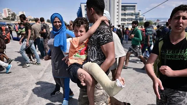 El Ministerio de Sanidad prepara ya la atención «inmediata» de los refugiados