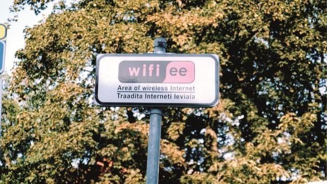 Francia reconoce por primera vez el derecho a pensión por «alergia» al Wi-Fi