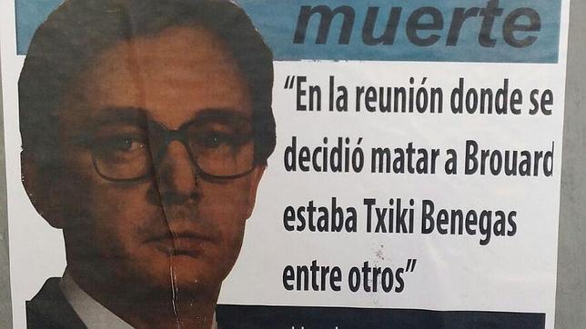 Radicales difunden carteles ofensivos contra Txiki Benegas en Andoain