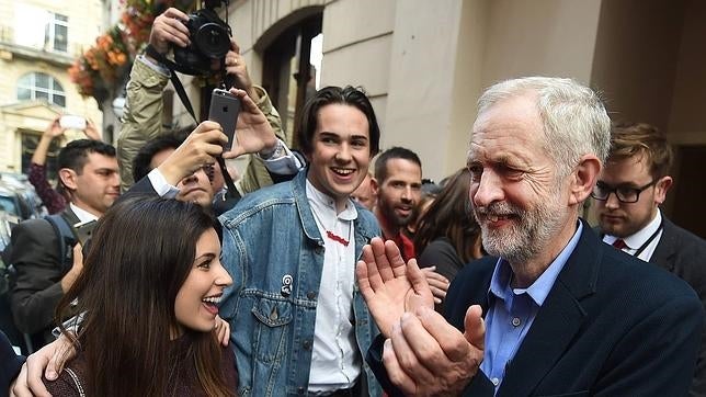 El laborismo viaja a la extrema izquierda con la victoria de Corbyn