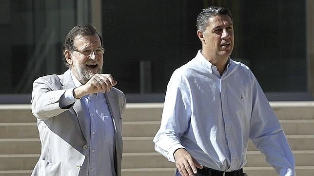 Mariano Rajoy llama a votar para que «caiga el radicalismo» en Cataluña