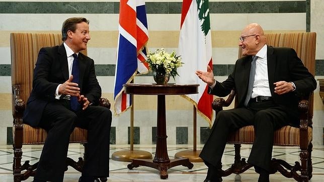 Cameron viaja a Jordania y Líbano para tratar la crisis de los refugiados sirios