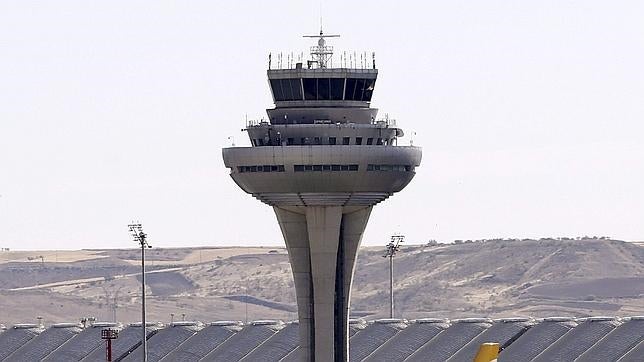 Los controladores aéreos convocan dos jornadas de paros parciales