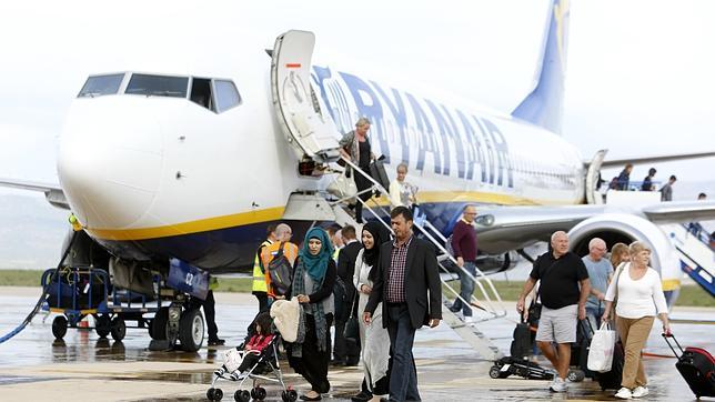 Ximo Puig le hace el vacío al aeropuerto de Castellón y se va a un instituto